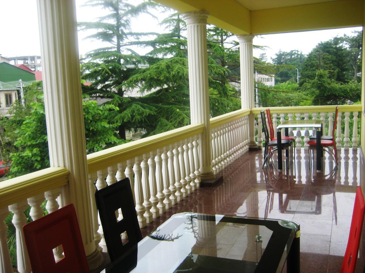 George'S House Hotel Kobuleti Kültér fotó
