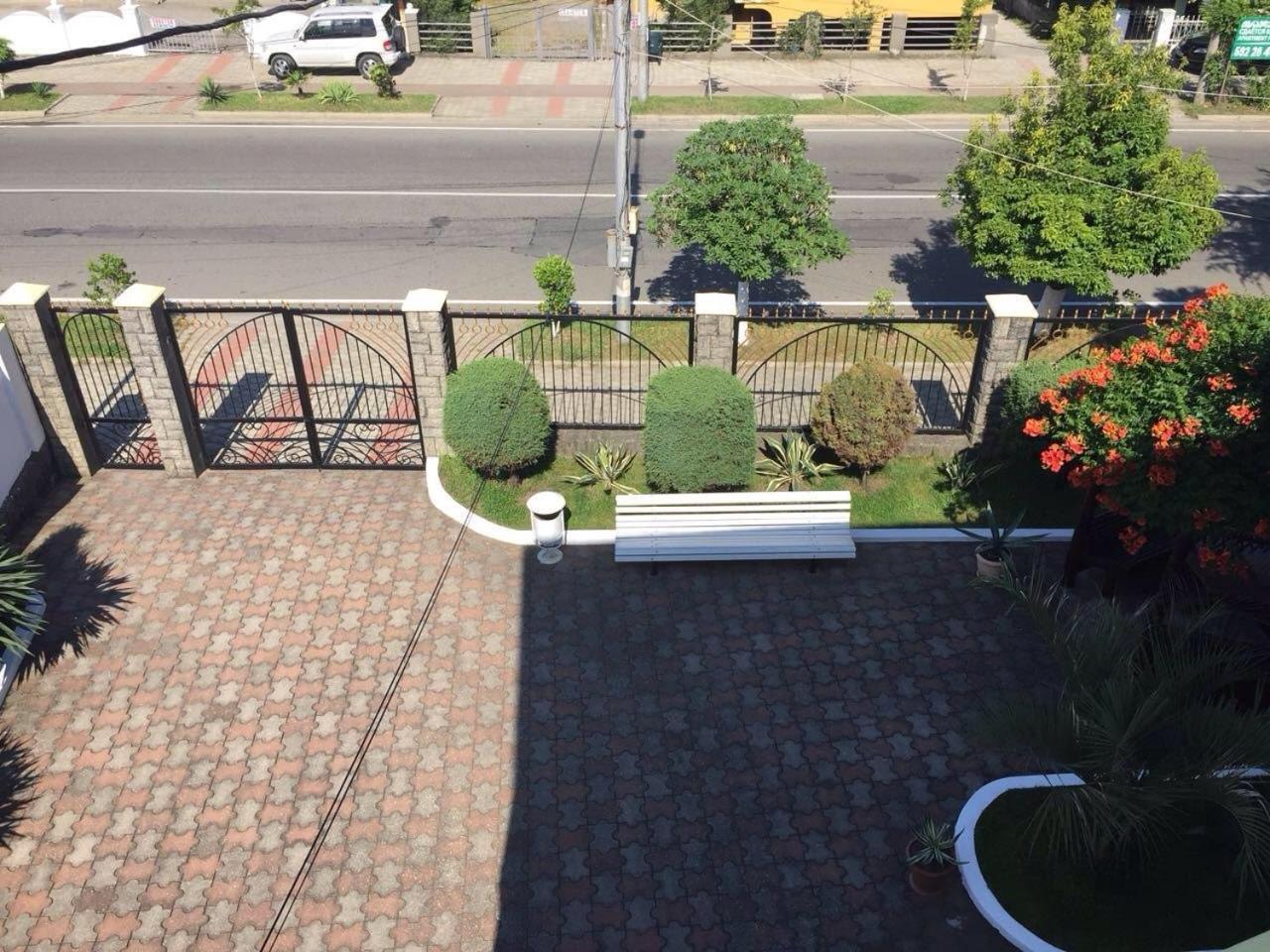 George'S House Hotel Kobuleti Kültér fotó